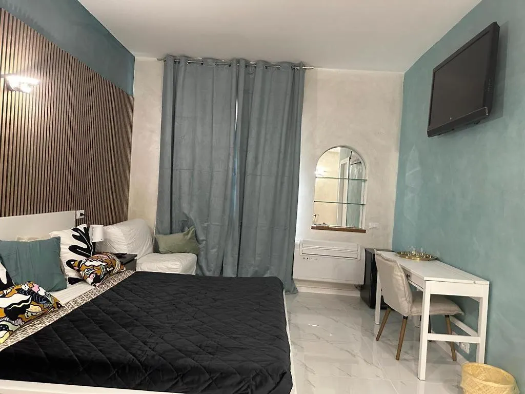 Hotel Gold House 2 La Spezia 0*,